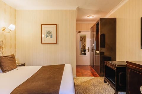 Unit with 1 Double bed