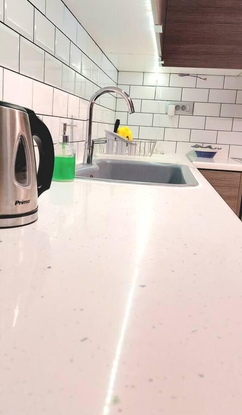 D11e6a9c fc19 4117 a01c f175db3c3148