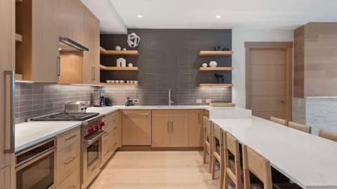 Multiple spaces to unwind