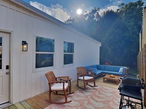 Furnished Patio with Gas Grill