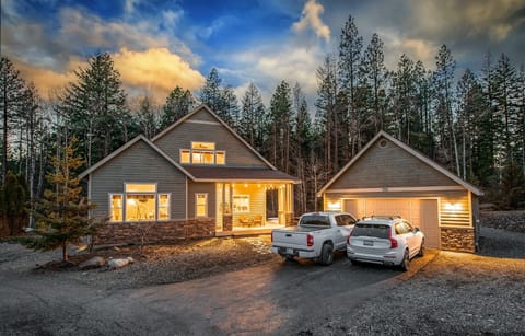 Plenty of privacy backed up to an Aspen lined forest