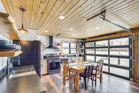 Granby Vacation Rental | 2BR | 1BA | 960 Sq Ft | Small Step to Enter