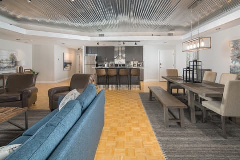 Such an uptown vibe.