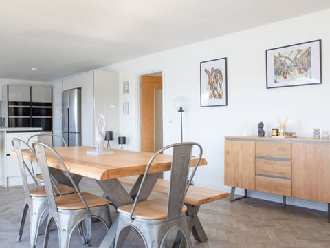 Outdoor Furniture, Garden, Outdoor Table, Chair, Shade, Landscaping, Backyard, Yard, Eco Hotel, Kitchen & Dining Room Table