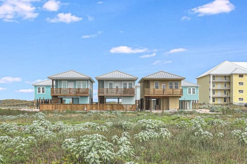 Dune-Front Dream Home