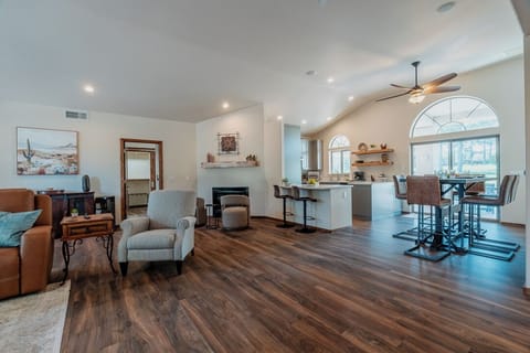 Spacious Open Concept Floor Plan