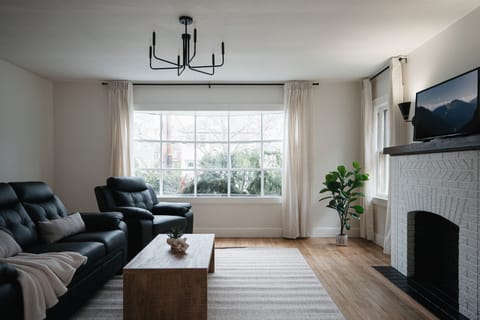 Large living room to unwind and relax.