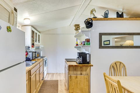 Kitchen | Cooking Basics | Dual Drip/Keurig Coffee Maker