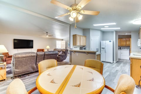 Dining Area | Dishware & Flatware