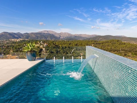 Holiday Home Swimming Pool