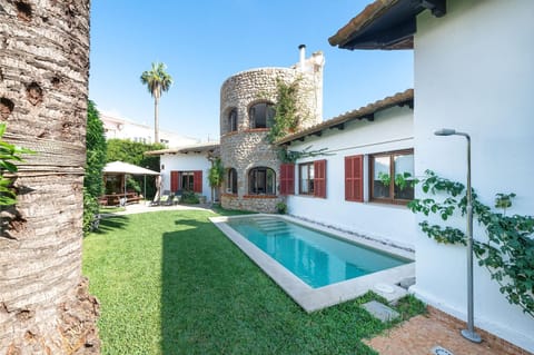 Holiday Home Swimming Pool