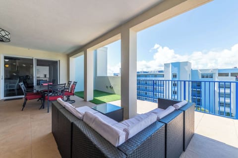 Main Balcony
