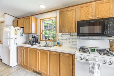 Kitchen | Toaster | Air Fryer | Dishwasher