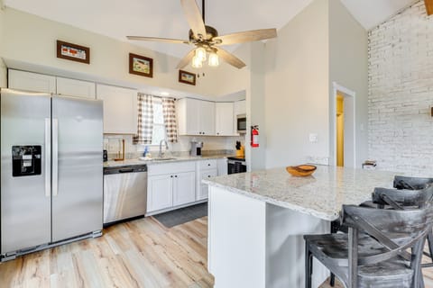 Kitchen | 2nd Floor | Cooking Basics