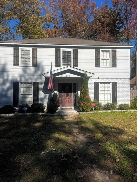 Recent photo taken by our cleaning team, ensuring you see the home how it truly is