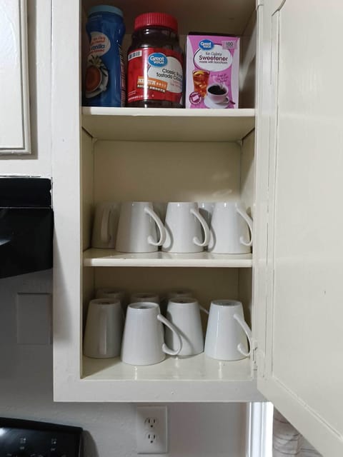 Recent photo taken by our cleaning team, ensuring you see the home how it truly is