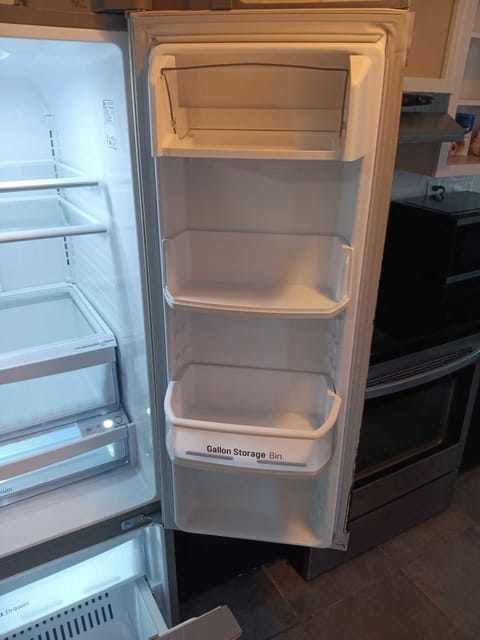 Recent photo taken by our cleaning team, ensuring you see the home how it truly is