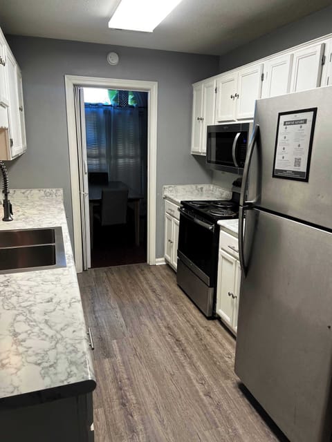 Recent photo taken by our cleaning team, ensuring you see the home how it truly is.