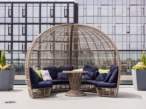 Access to building amenities