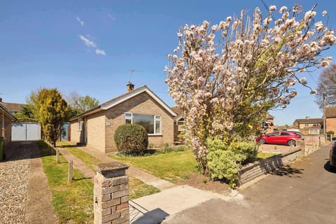 Park View, Thetford - Host & Stay