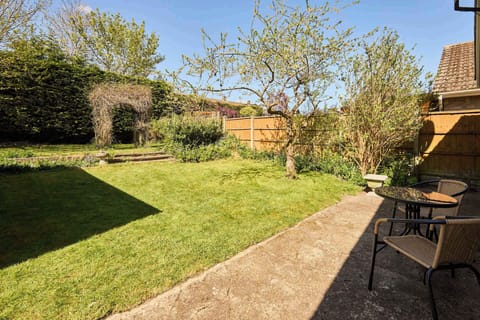 Park View, Thetford - Host & Stay