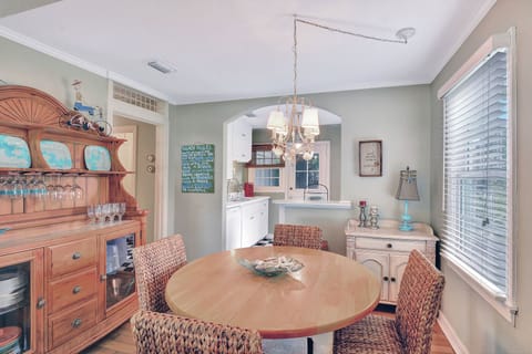 Dining Room Looking Into Kitchen - A view from the dining area into the bright kitchen at 204 Ashantilly Avenue—everything flows easily for meal prep, family dinners, or late-night snacks.