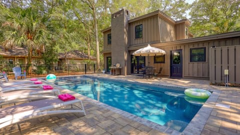 Welcome to 72 Off Shore! Enjoy Our New Pool, Spa & Spacious Deck