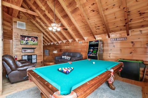 Game on! Your private arcade and pool table await