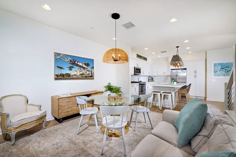 Dining Capacity of 12 Seats  (Add'l Chairs in Storage)