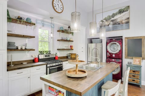 Kitchen | Dishwasher | Washer & Dryer | Cooking Basics