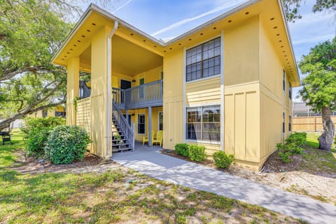 St Augustine Beach Vacation Rental | 2BR | 2BA | 947 Sq Ft | 1 Step Required