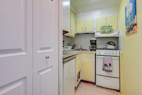 En-Suite Kitchenette | 2nd Floor | Drip Coffee Maker