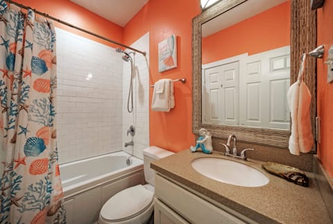 Bedroom 2's ensuite features a shower/tub combo (Unit 101)