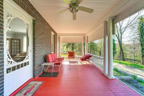 Glen Jean Vacation Rental | 5BR | 2.5BA | 3,192 Sq Ft | Stairs Required