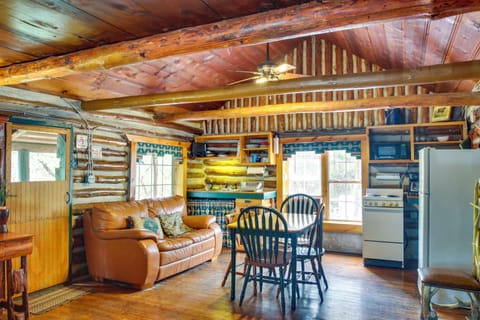 Davis Vacation Rental | Studio | 1BA | 435 Sq Ft | 4 Steps to Enter