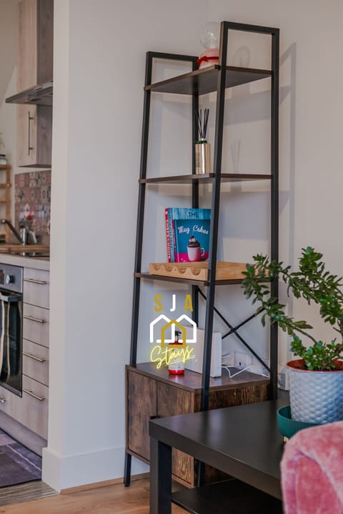 Living Room / Lounge