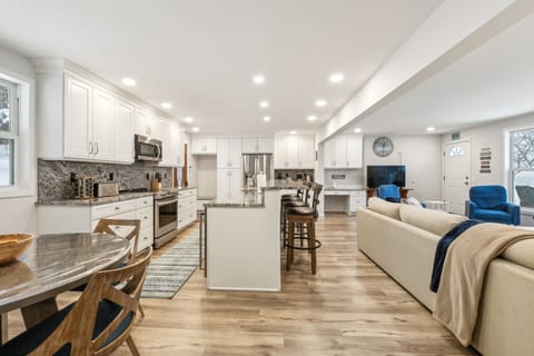 Kitchen and dining area