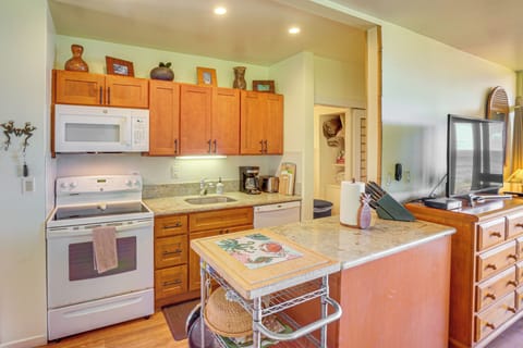 Kitchen | Drip Coffee Maker | Dishwasher | Cooking Basics