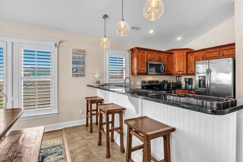 Kitchen Counter with Seating for Three - 2nd Level