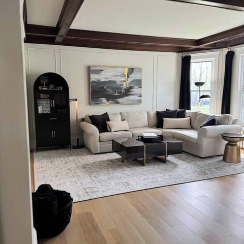 27bbf3b0-503f-46ed-b028-ba6959ad0025