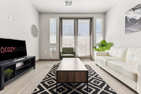 CozySuites in Phoenix awaits you!