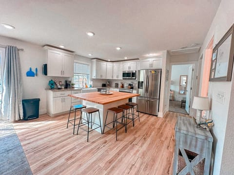 Large Kitchen area, perfect for gathering and preparing lakefront meals.