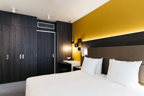 Comfortable Unit with King size bed