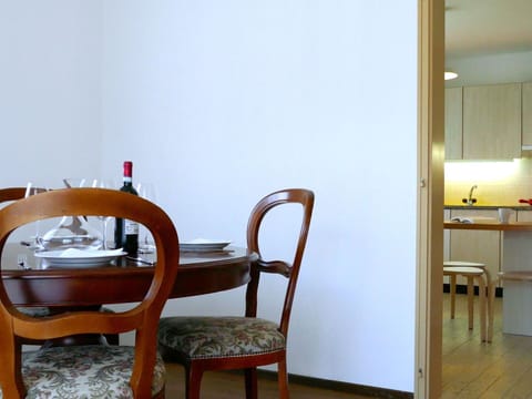 Furniture, Wall, Interior Design, Flooring, Wood, Floor, Kitchen & Dining Room Table, Lighting, Table, Room