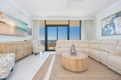 Phoenix Gulf Shores II 1102, Gulf Shores, Alabama, beach front, 3 bedroom condominium on the 11th floor