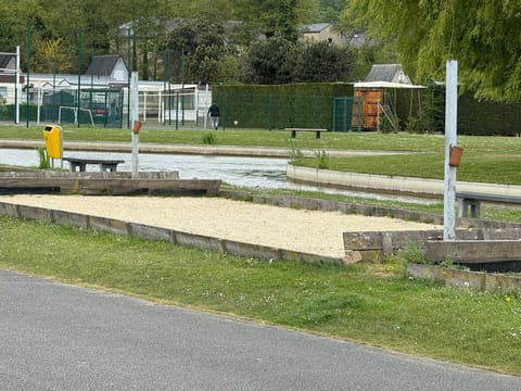 Sport court