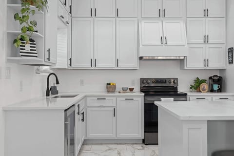 Large and spacious kitchen