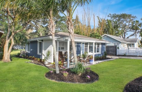 House Front Yard and Porch