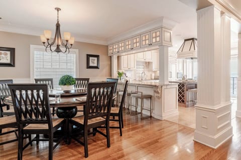 "We spent the weekend with family & there was ample room for 10 of us to spread out & enjoy each other's company or some individual time." ~ Amy, May 2025