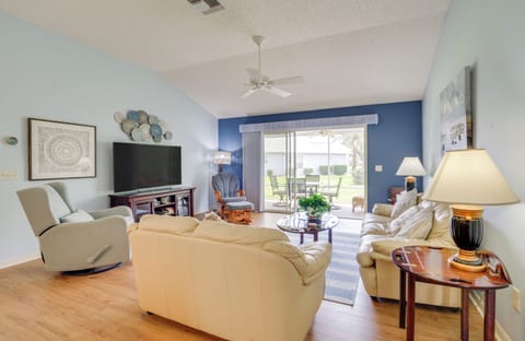 Lady Lake Vacation Rental | 3BR | 2BA | 1 Step Required | 1,472 Sq Ft